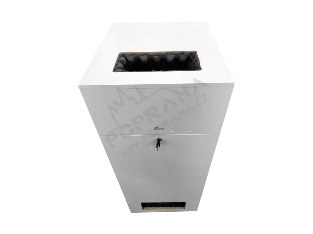 PC Praha 40 soundproof box in a room