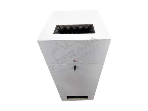 PC Praha 40 soundproof box in a room