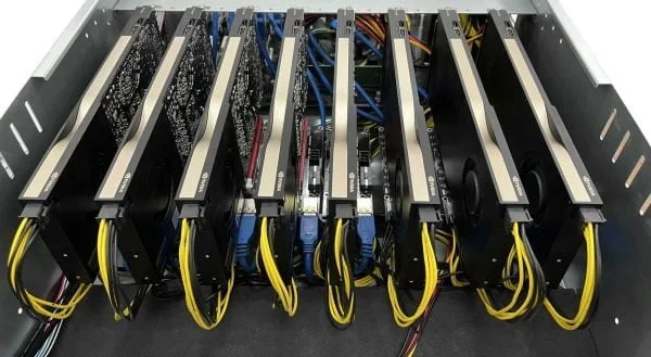 Machine minière 8x A4000 – 500 MH/s