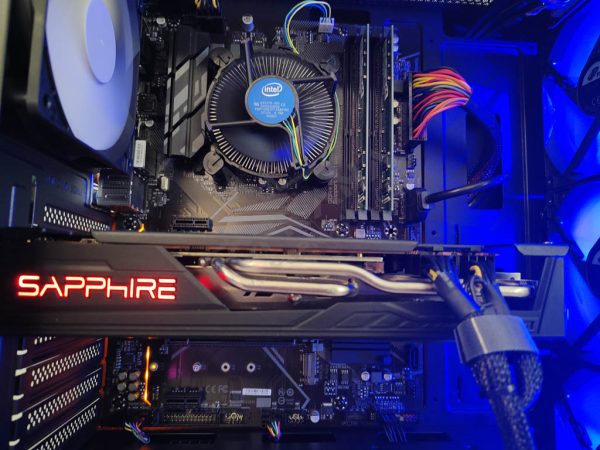 Střední třída PC intel i5 – RX 5700XT