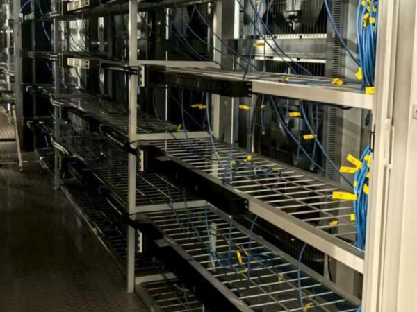 40 ft High-Cube, air-cooled mining container